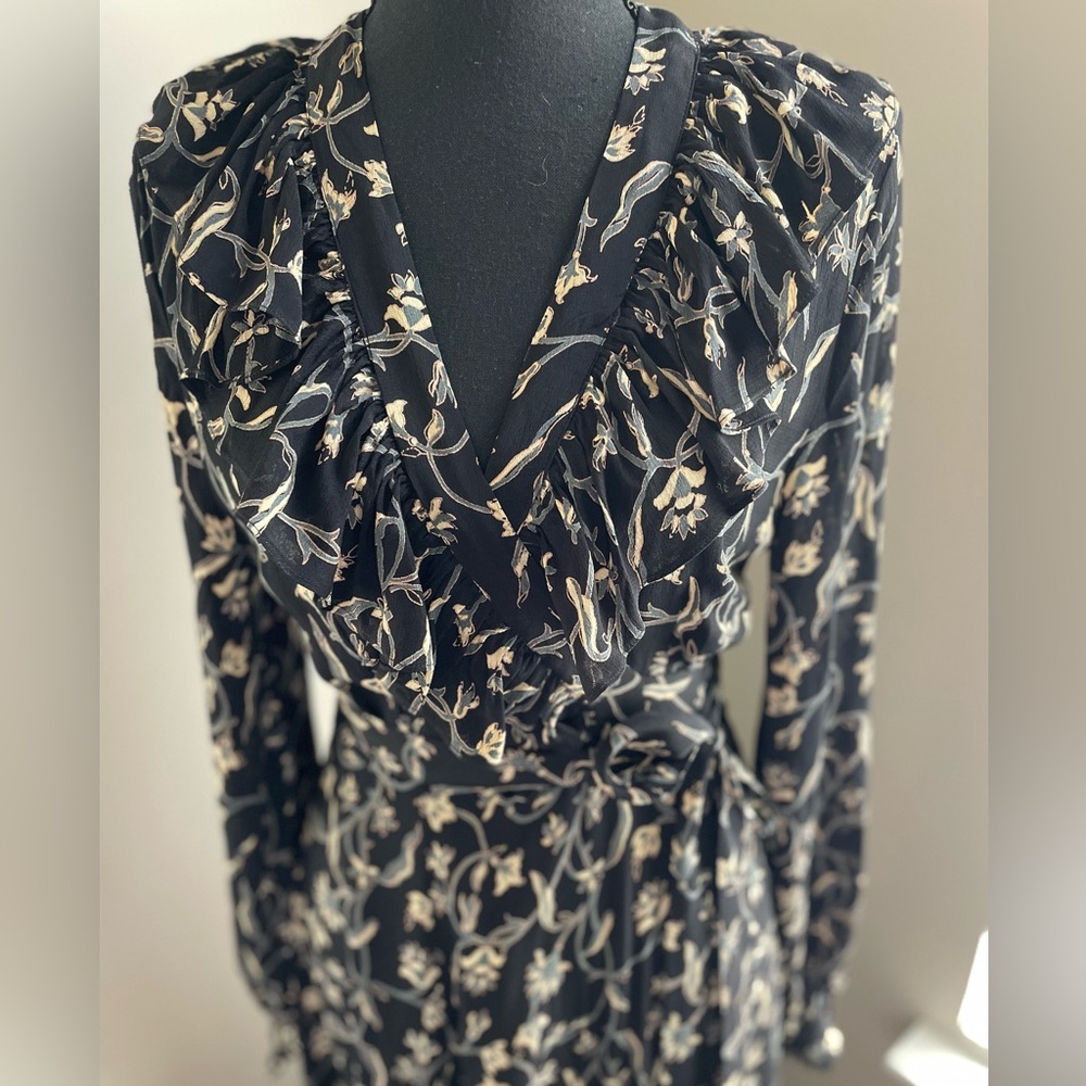 Doen Bonnie dress- long sleeve ruffle floral NWT